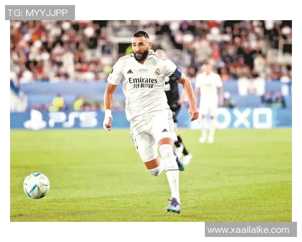 本泽马:从天才少年到足坛传奇的辉煌历程与影响力分析 本泽马:从天才少年到足坛传奇的辉煌历程与影响力分析