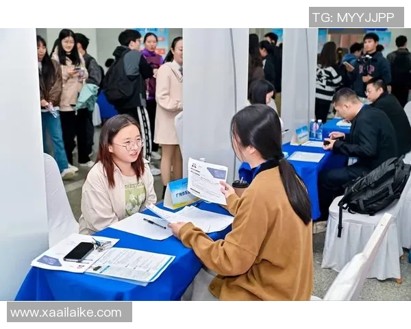 李泓澎:从青年才俊到行业领袖的成长之路与未来展望 李泓澎:从青年才俊到行业领袖的成长之路与未来展望